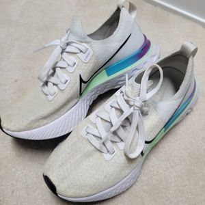 PRE-OWNED NIKE REACT INFINITY 3 RUNNING SHOES